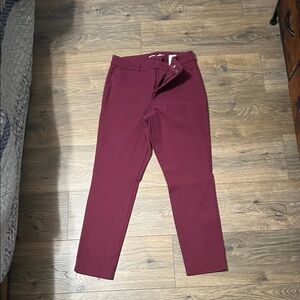 Old Navy Women's Burgundy Ankle Pants